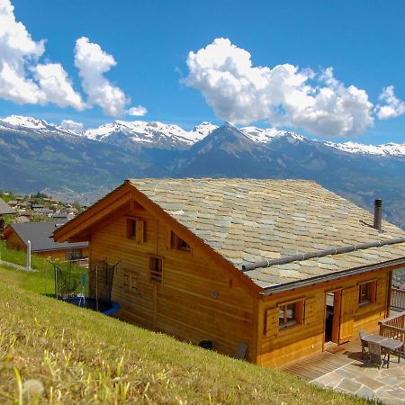 Вілла Chalet Chocolat Chaud Нанда Екстер'єр фото